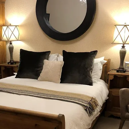 Πανσιόν Seasons Boutique 5*