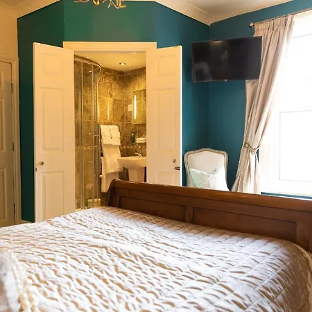 Seasons Boutique Guest house