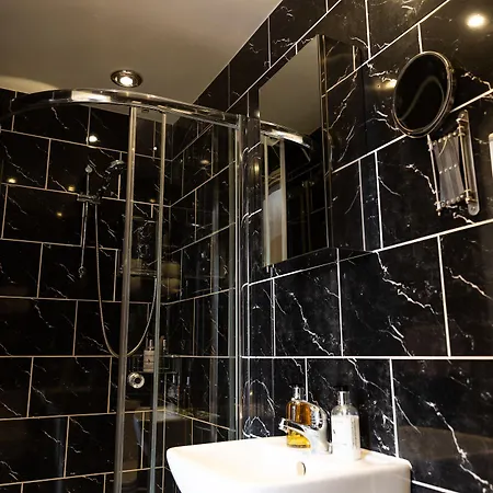 בית הארחה Seasons