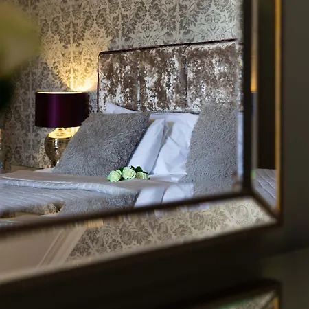 בית הארחה Seasons פילי