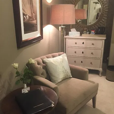 Seasons Boutique